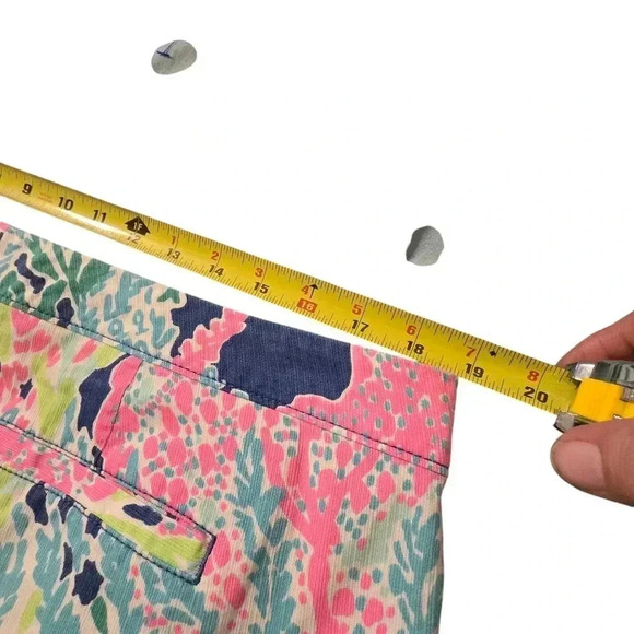 Lily Pulitzer The Buttercup Shorts With Scalloped Edge Size 14 - Picture 9 of 11